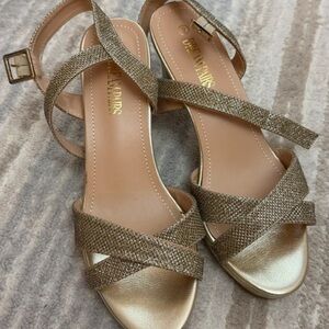 Dream Pairs Gold Strappy Sandals
